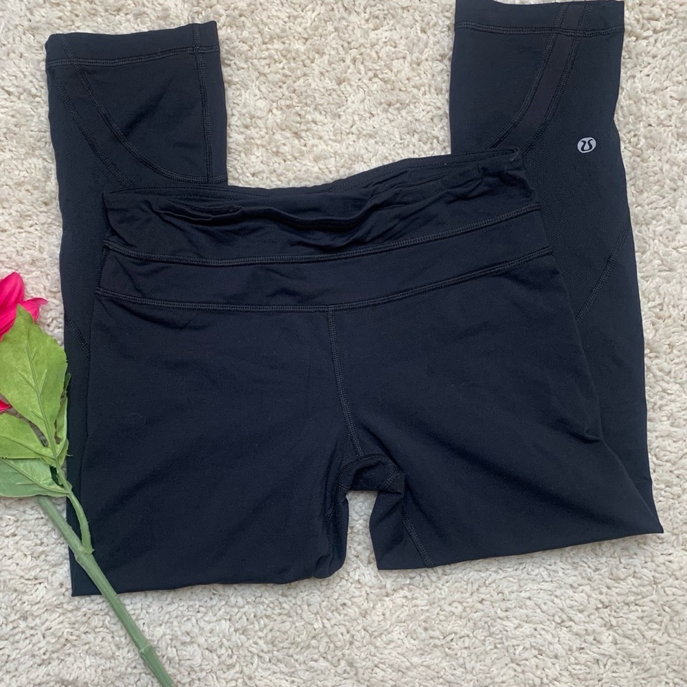 Lululemon Inspire Crop II *Luxtreme 4 - Picture 2 of 16